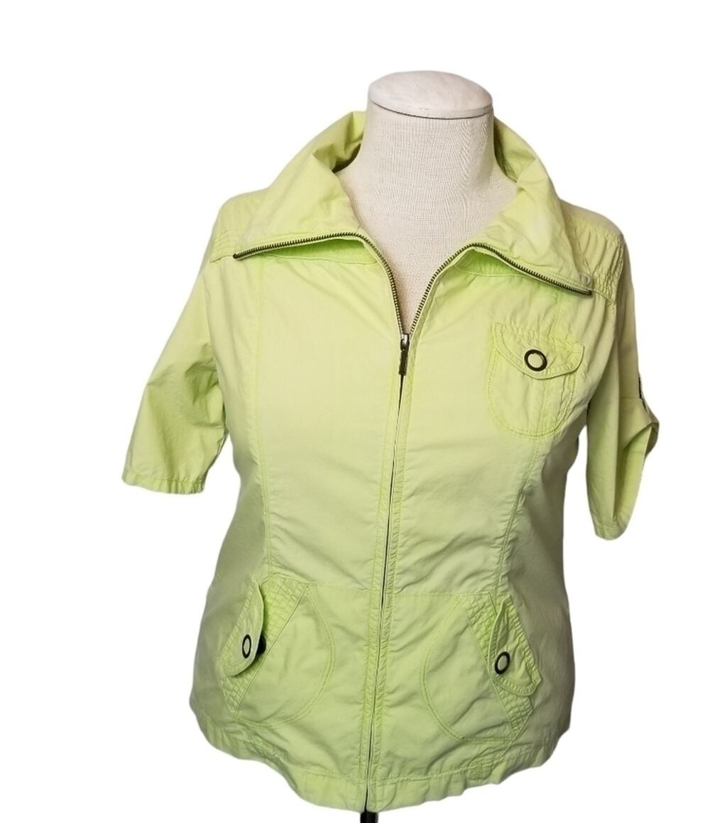 Chico's SZ Medium Kimberie Jacket Lime Neon Green Cotton Short Sleeve Full Zip